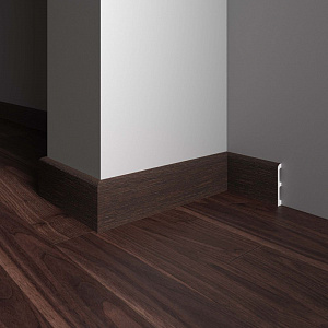 Плинтус DECOR-DIZAYN 706-73SH